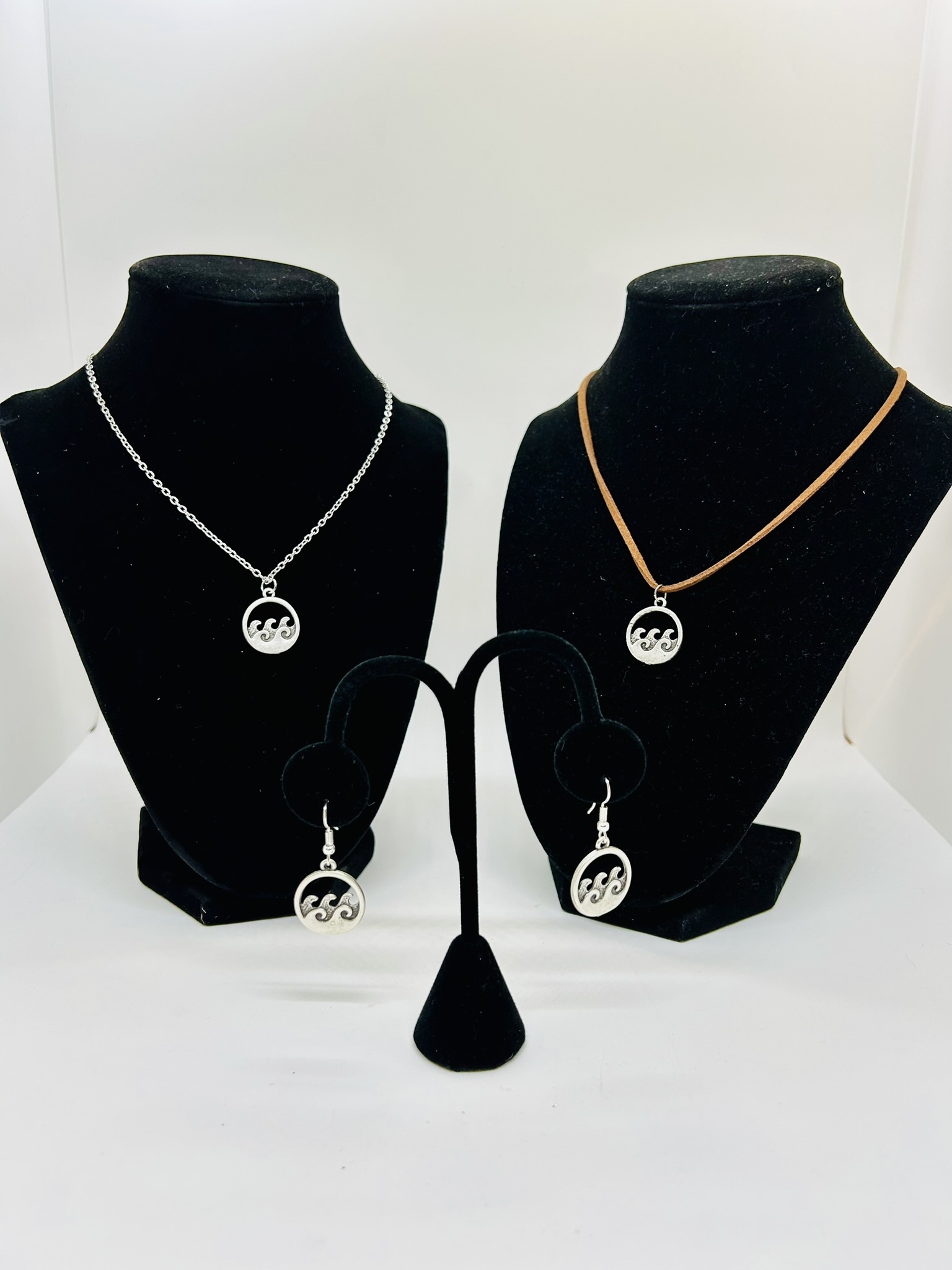 Making Waves Jewelry Makin' Waves