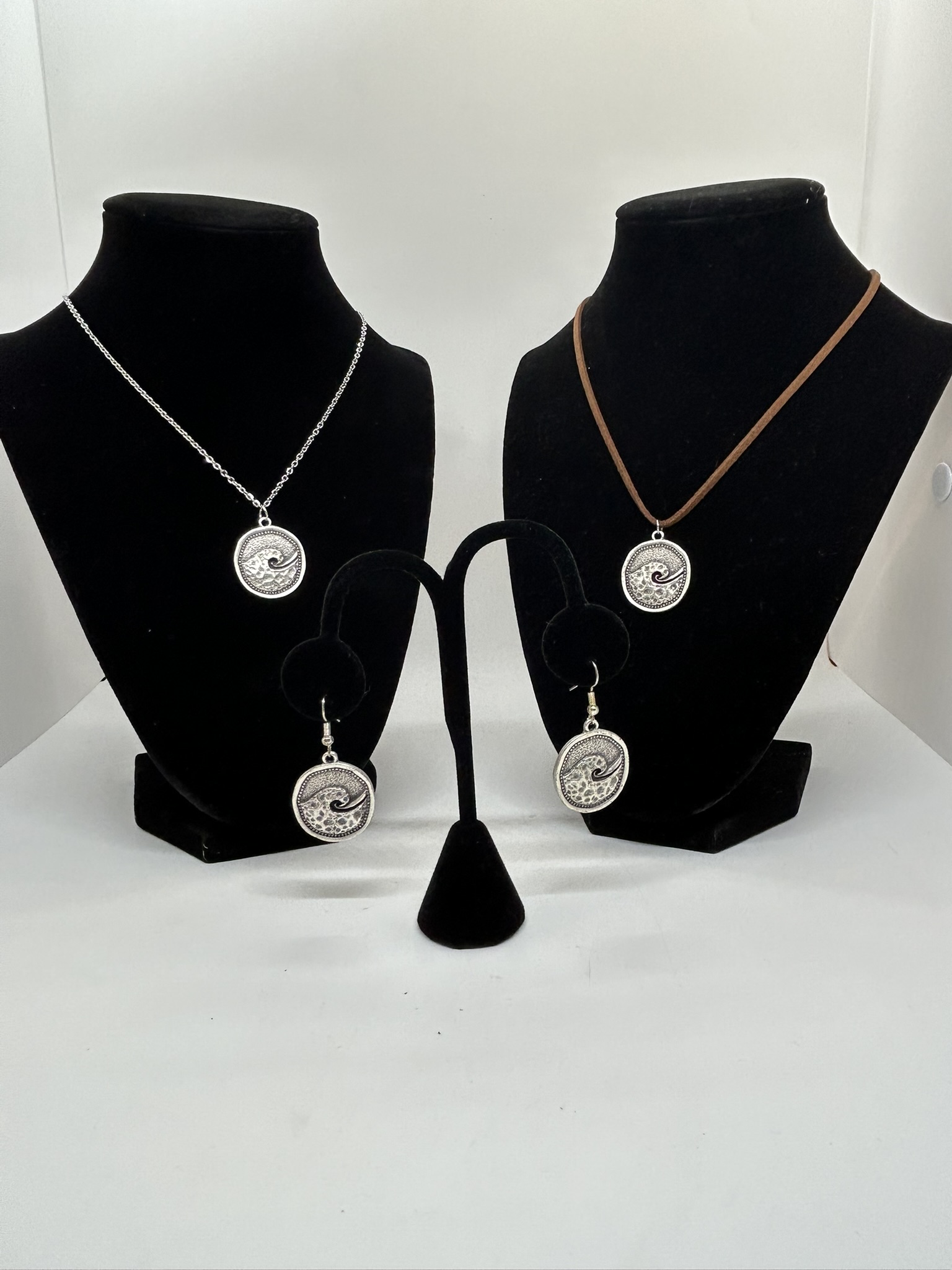 Making Waves Jewelry Standing Wave
