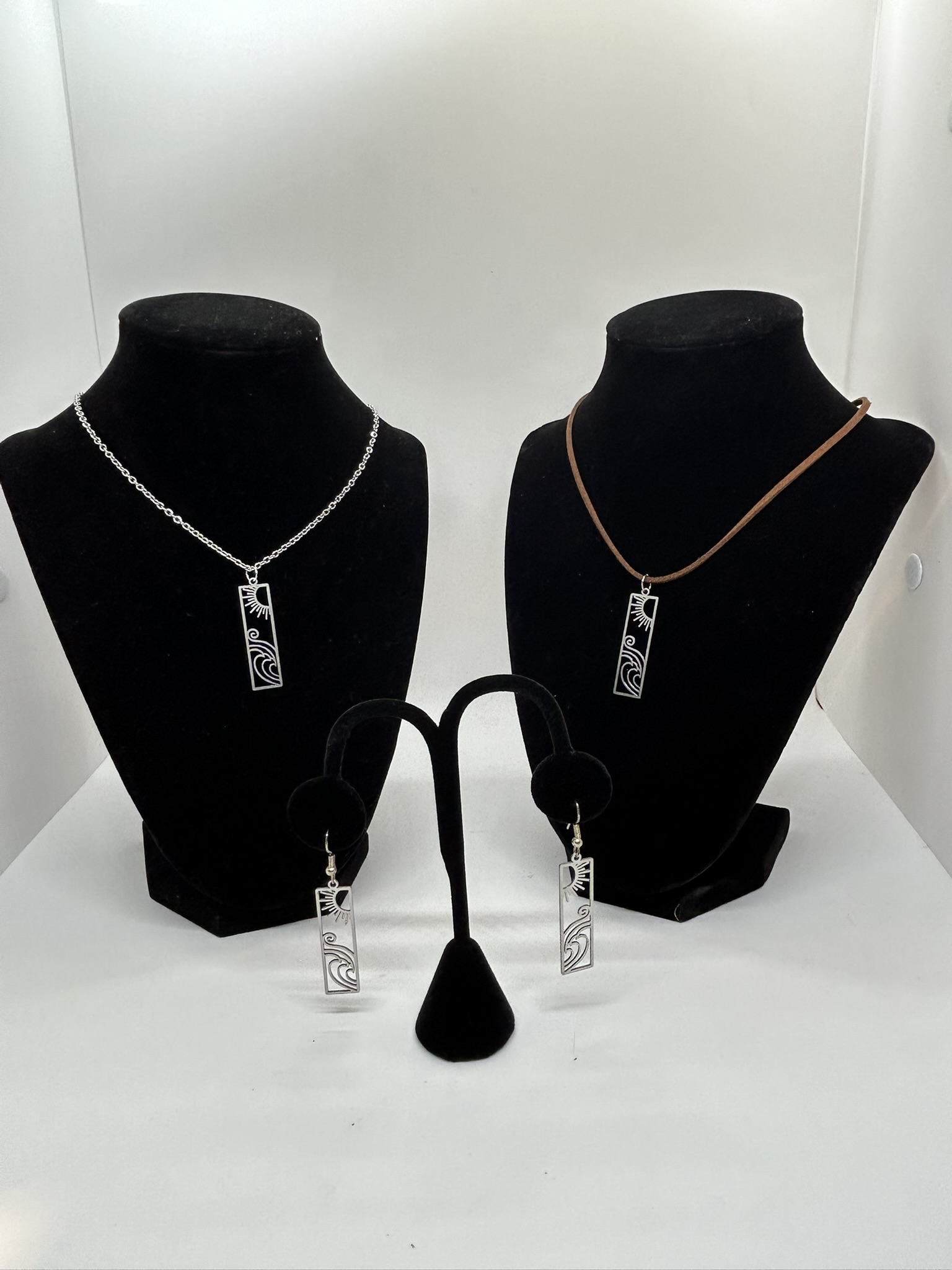 Making Waves Jewelry Sunny River