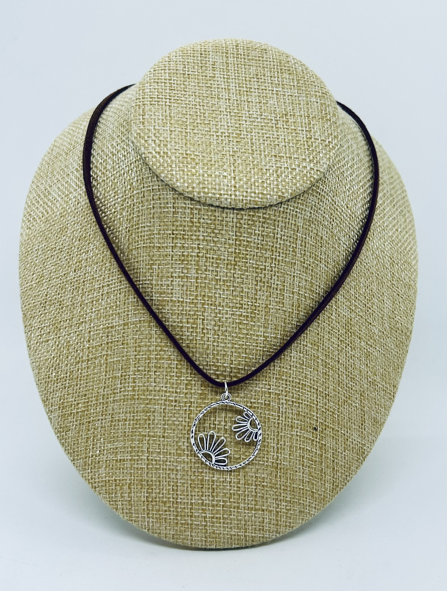 River Suede Double Daisy Necklace